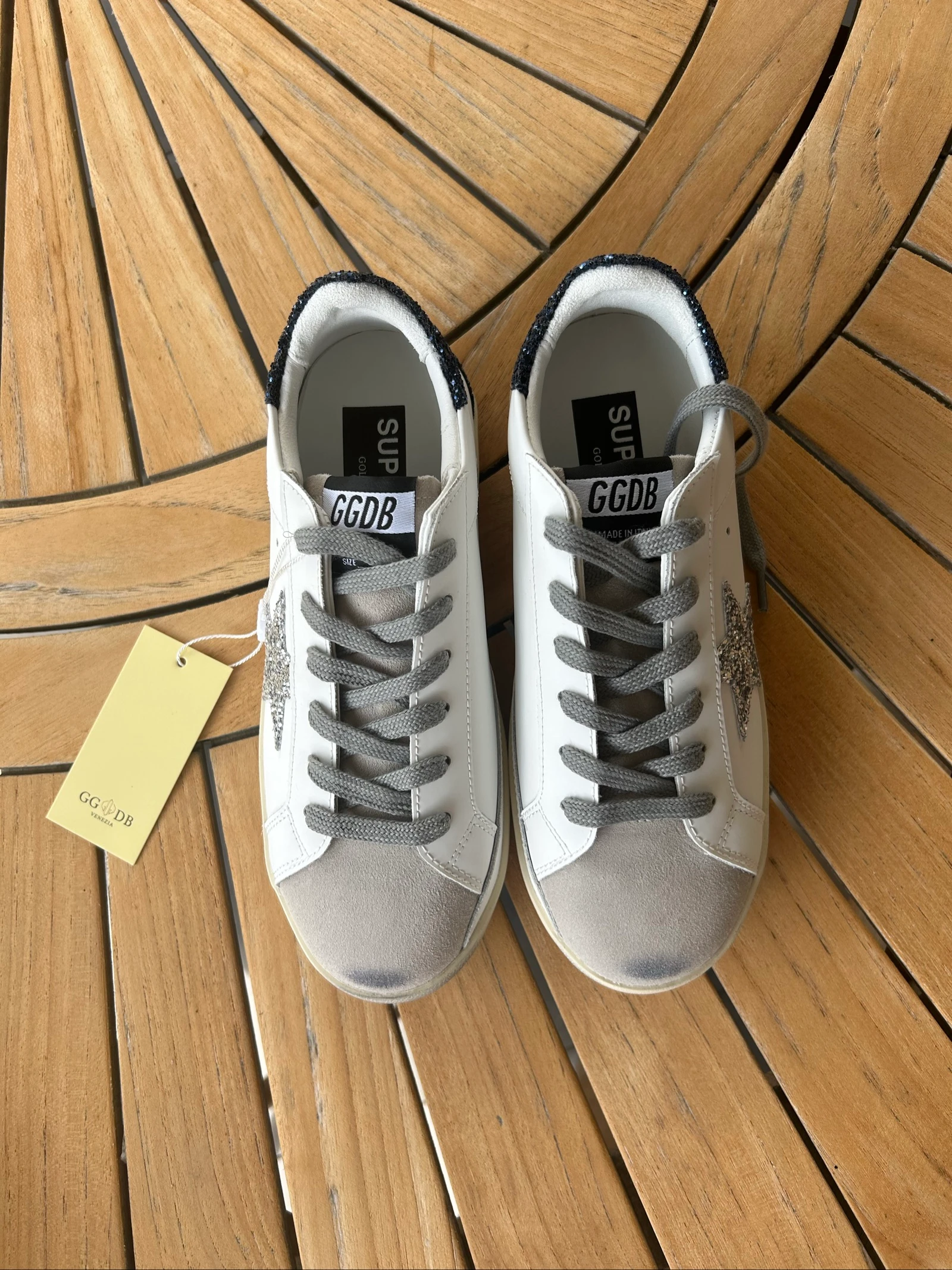 Golden goose – photo 2